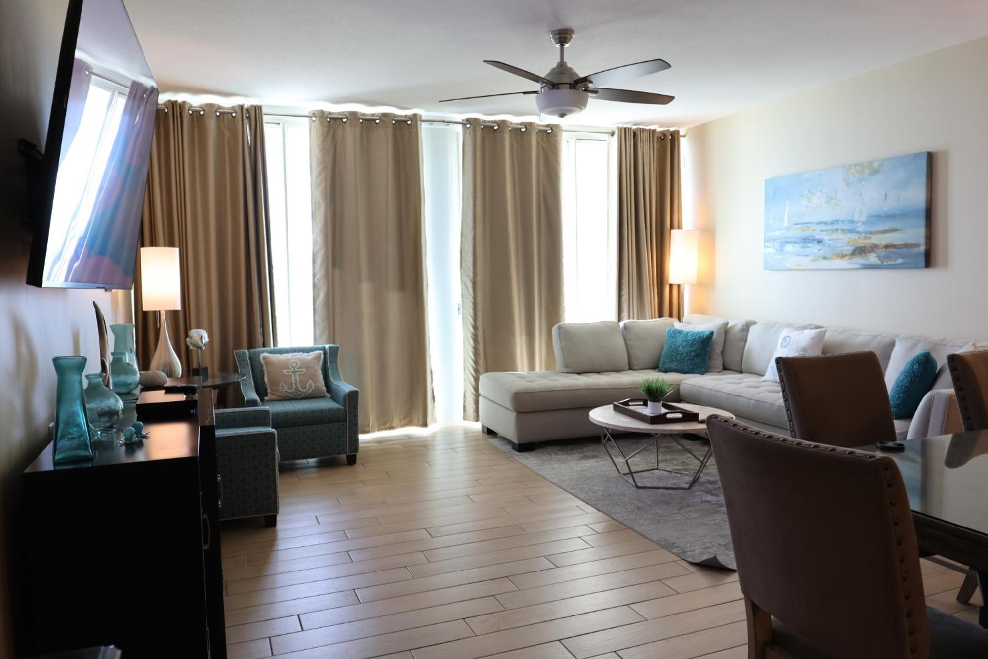 Aqua 1504 Beachfront Condo With Free Beach Chairs Panama City Beach Exteriér fotografie