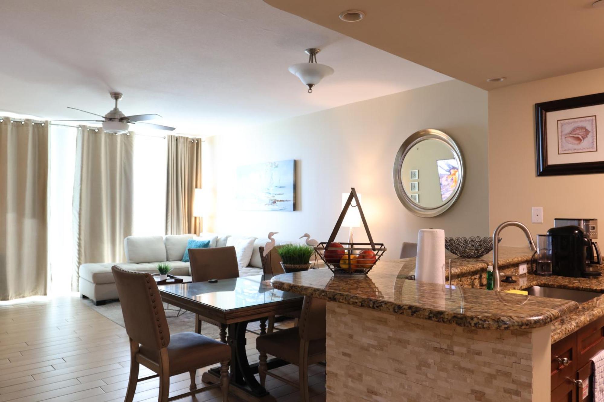 Aqua 1504 Beachfront Condo With Free Beach Chairs Panama City Beach Exteriér fotografie
