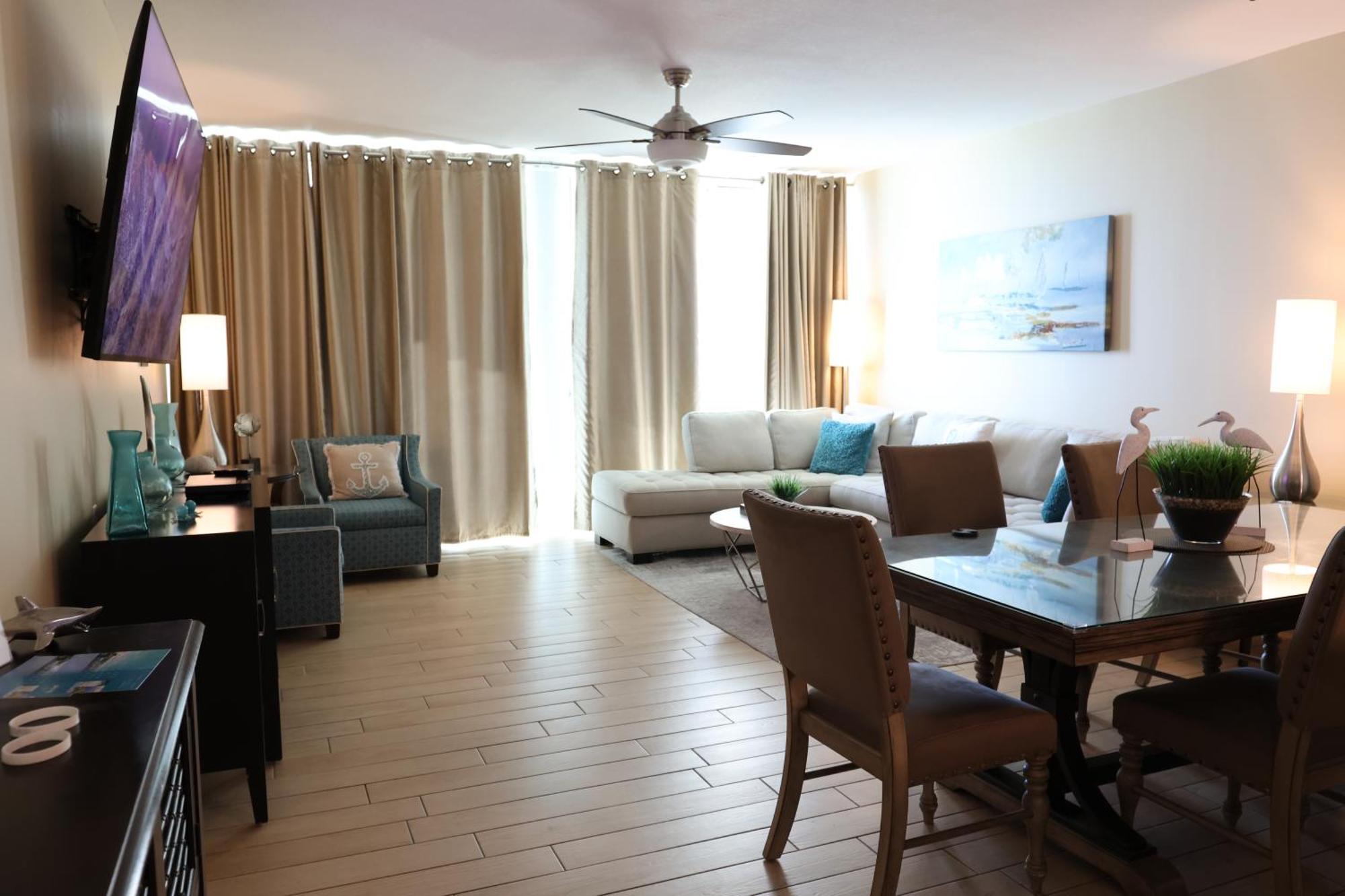 Aqua 1504 Beachfront Condo With Free Beach Chairs Panama City Beach Exteriér fotografie