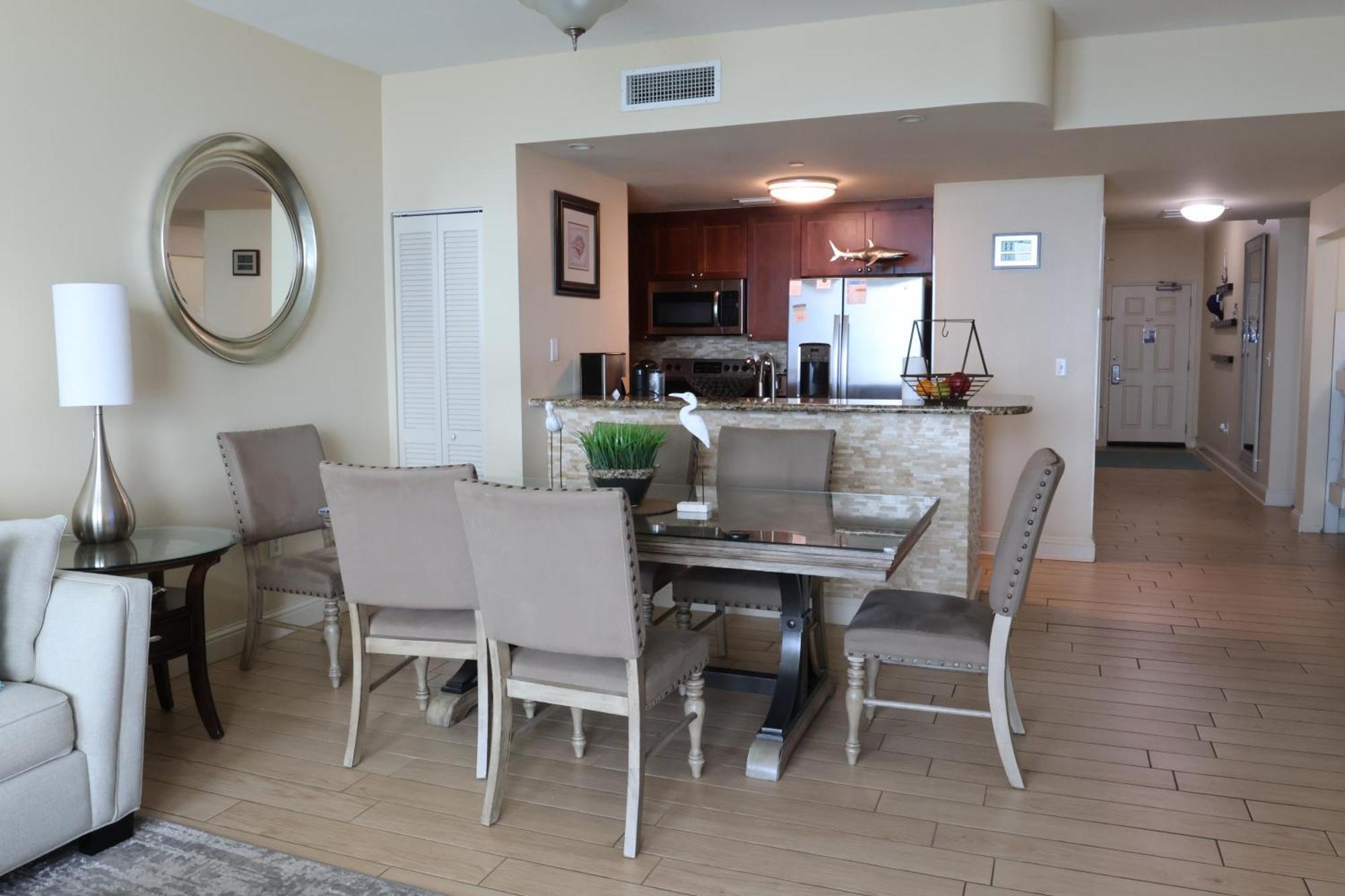 Aqua 1504 Beachfront Condo With Free Beach Chairs Panama City Beach Exteriér fotografie