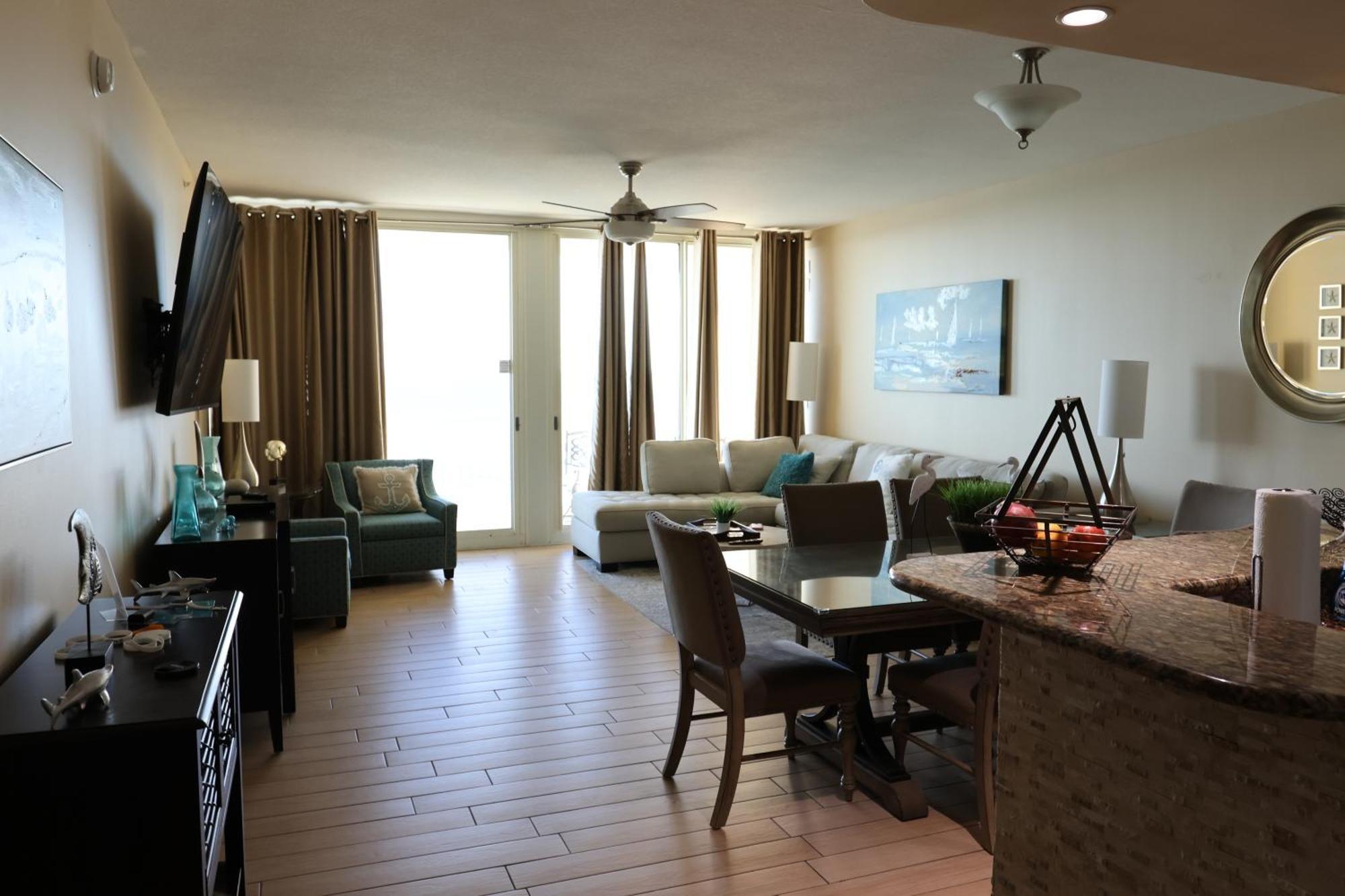 Aqua 1504 Beachfront Condo With Free Beach Chairs Panama City Beach Exteriér fotografie