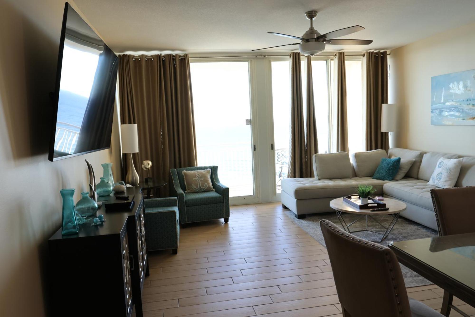 Aqua 1504 Beachfront Condo With Free Beach Chairs Panama City Beach Exteriér fotografie